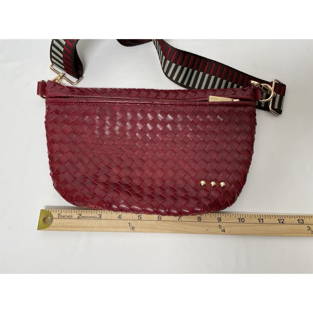 Pretty Simple Westlyn Woven Crossbody Bum Bag Purse Sangria Red NWOT - Picture 5 of 9